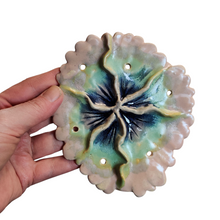 Indlæs billede til gallerivisning Blop. Strange fruit