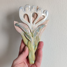 Indlæs billede til gallerivisning Flower væghængt