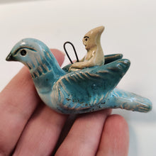 Indlæs billede til gallerivisning Fugl med beige rytter