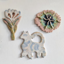 Indlæs billede til gallerivisning Blop. Strange fruit